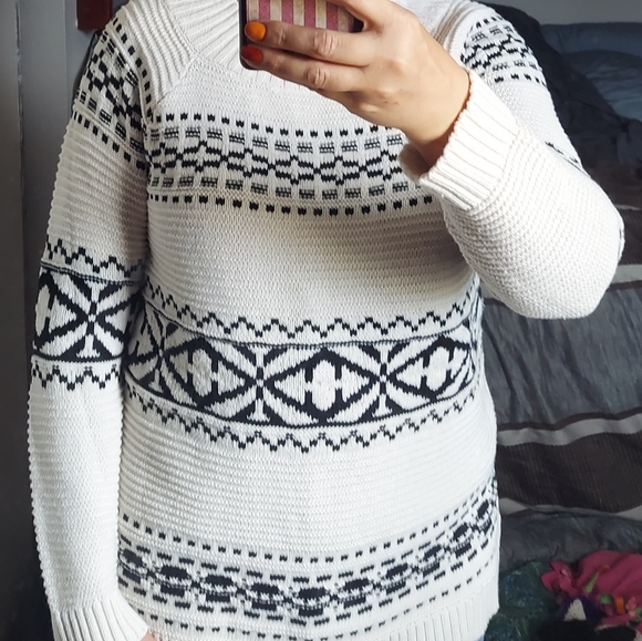 🛑Sweater🛑 - Picture 7 of 7